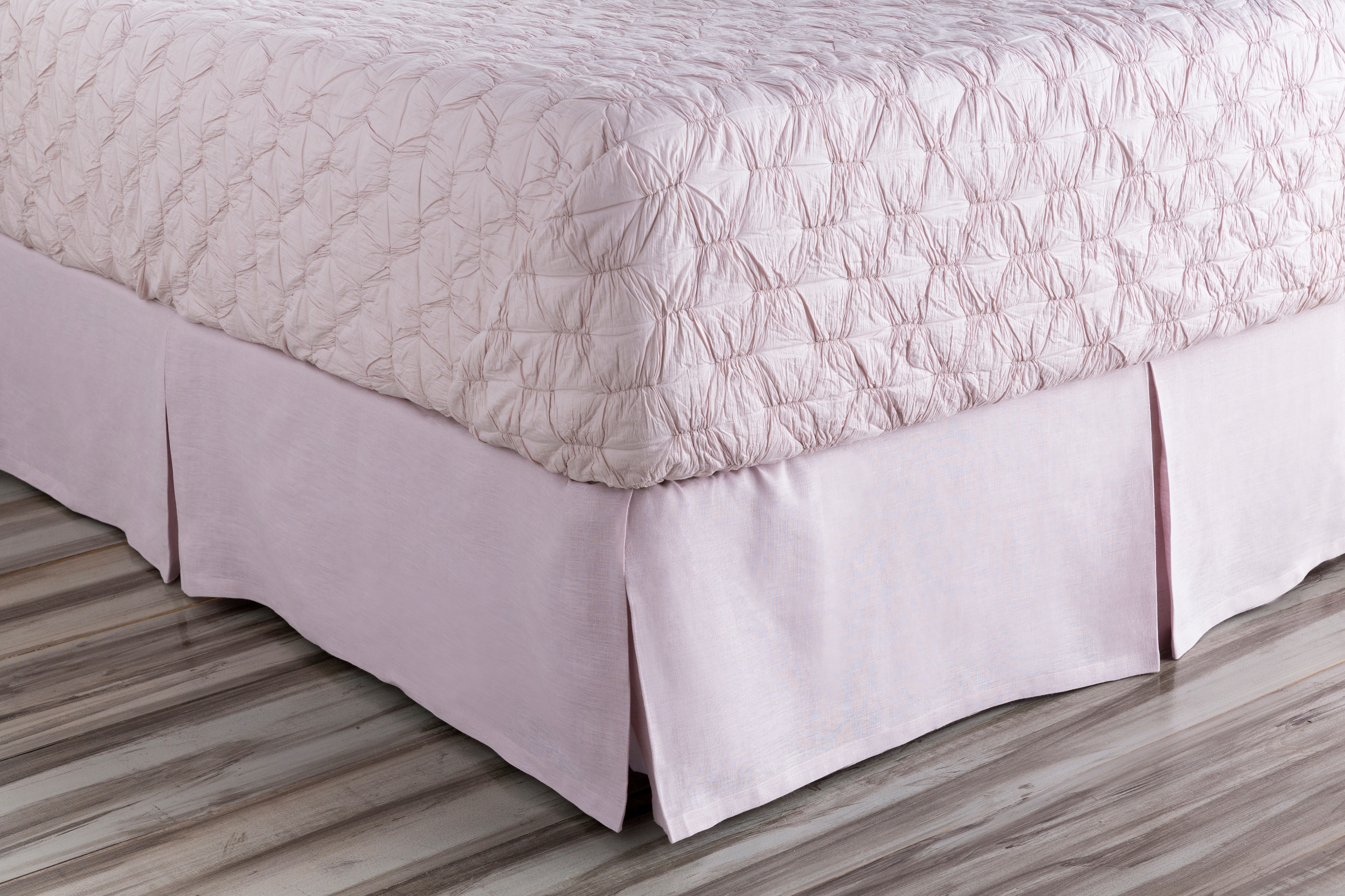 Surya Evelyn Queen Bed Skirt EVY3002-QSKT