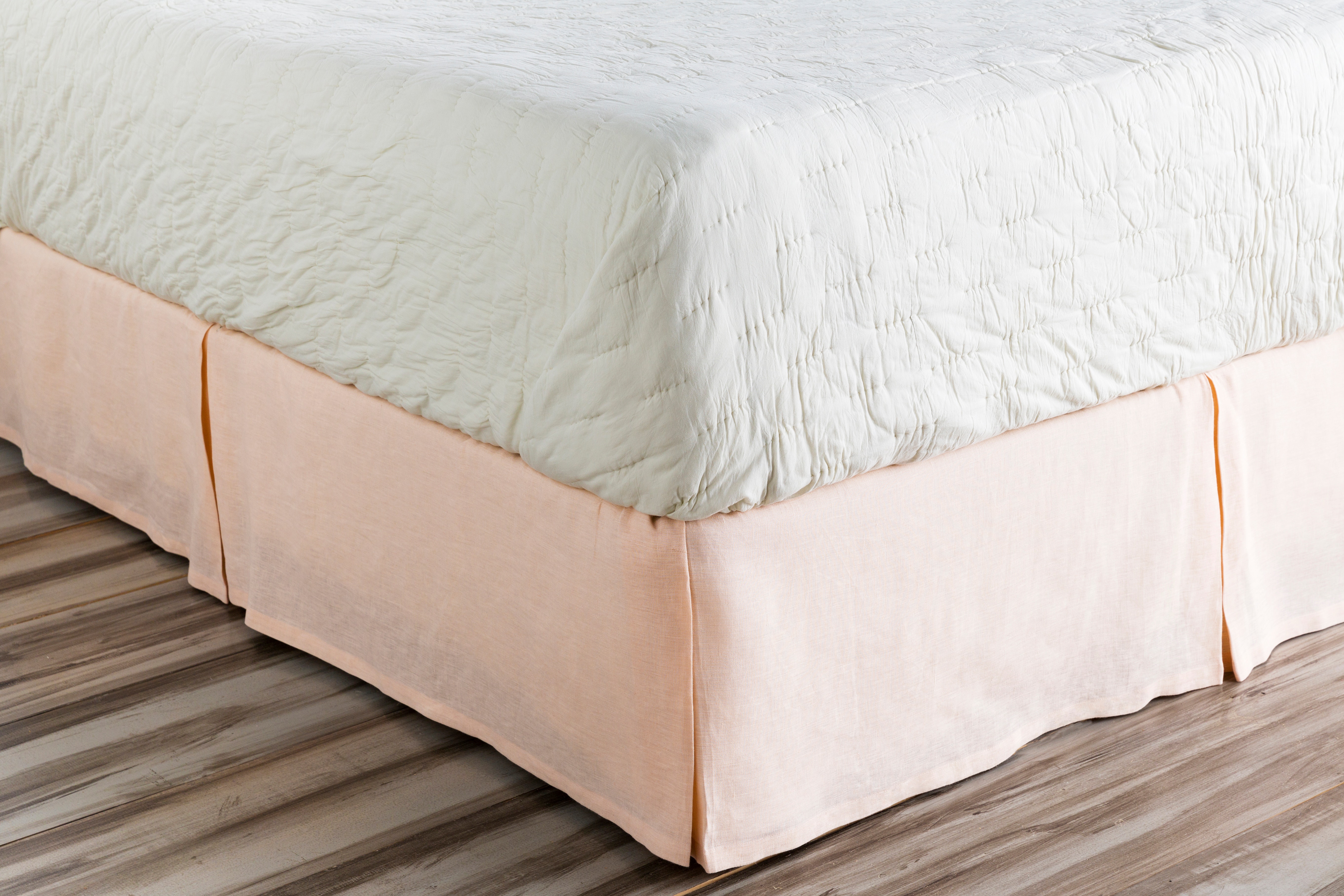 Surya Evelyn Queen Bed Skirt EVY3004-QSKT