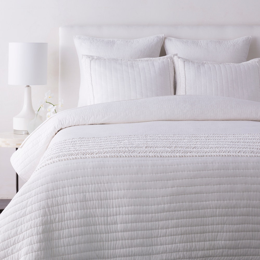 Surya Lindon Twin Quilt LDN6001-T