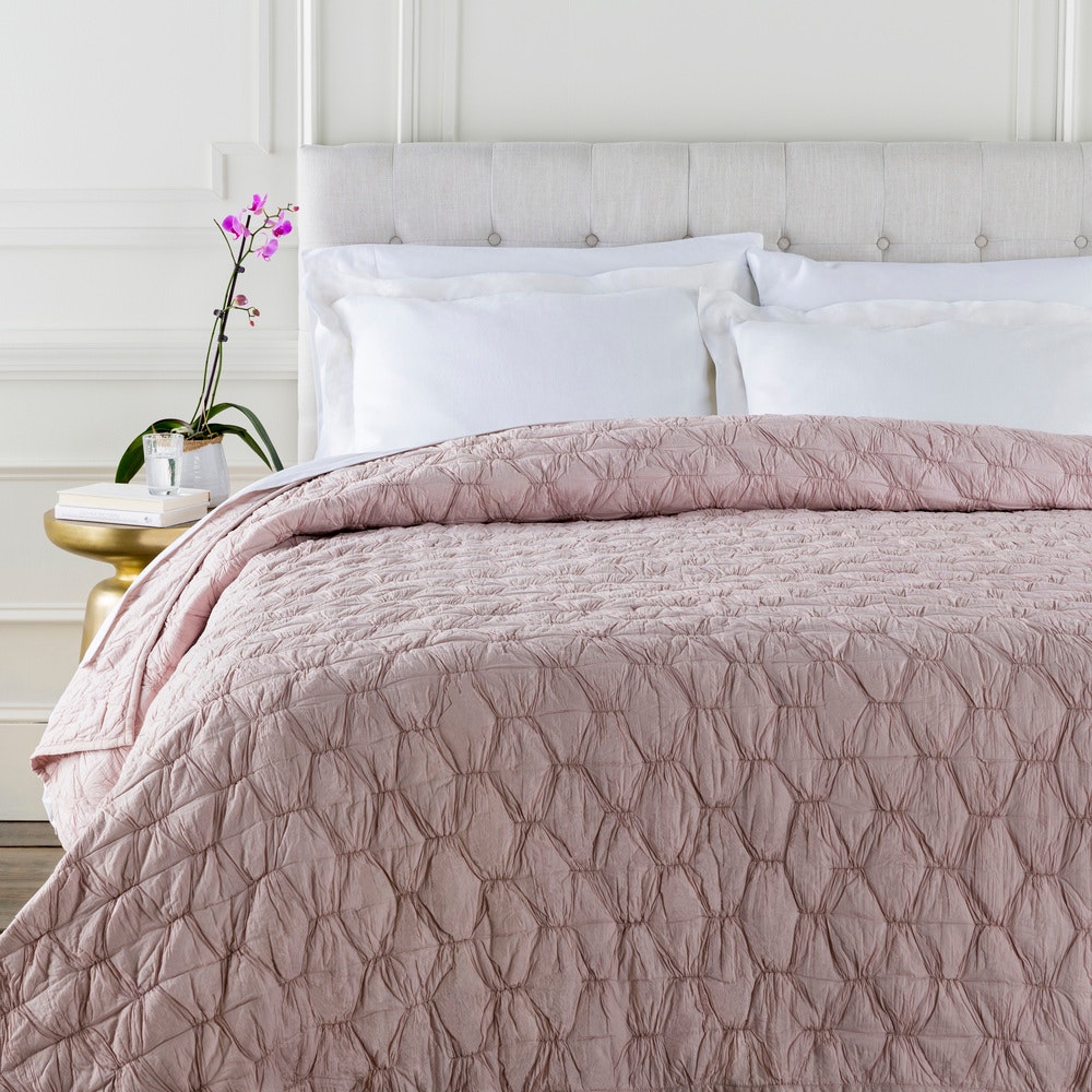 Surya Melissa King/California King Quilt MLS1000-K