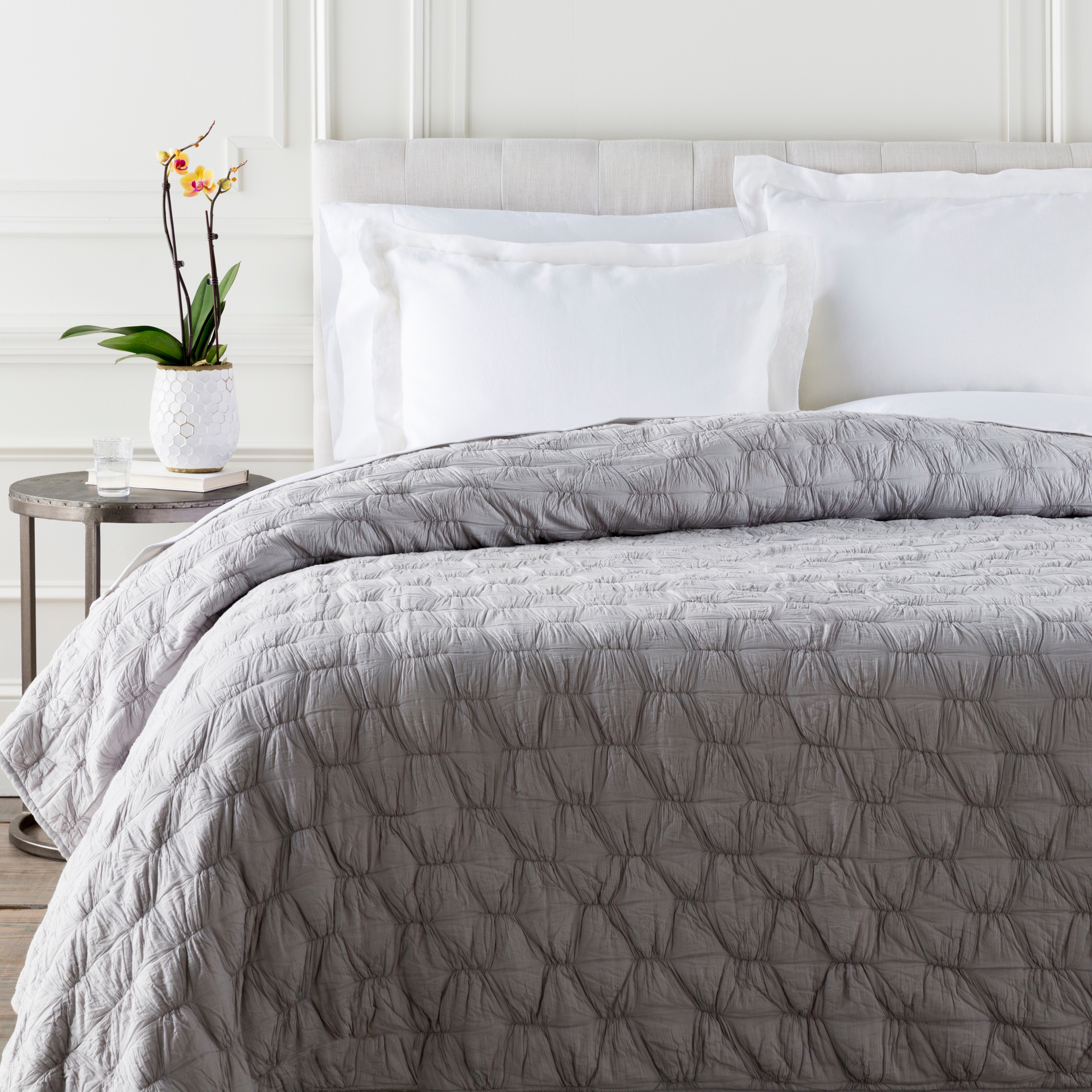 Surya Melissa Full/Queen Quilt MLS1001-FQ