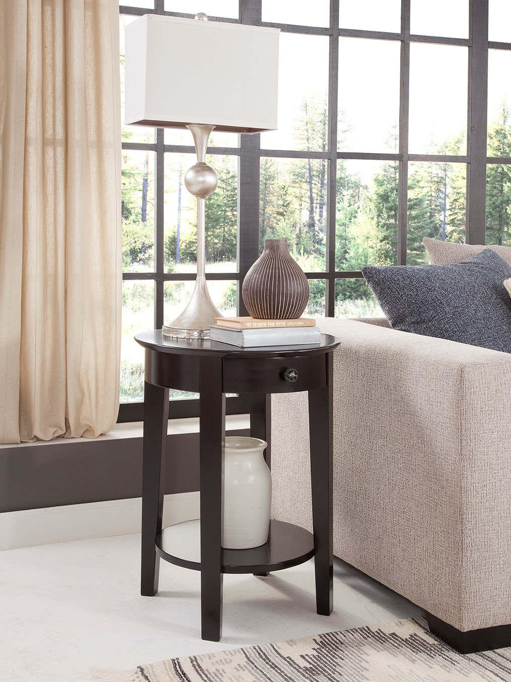John Thomas Phillips Table in Solid Black OT46-2128