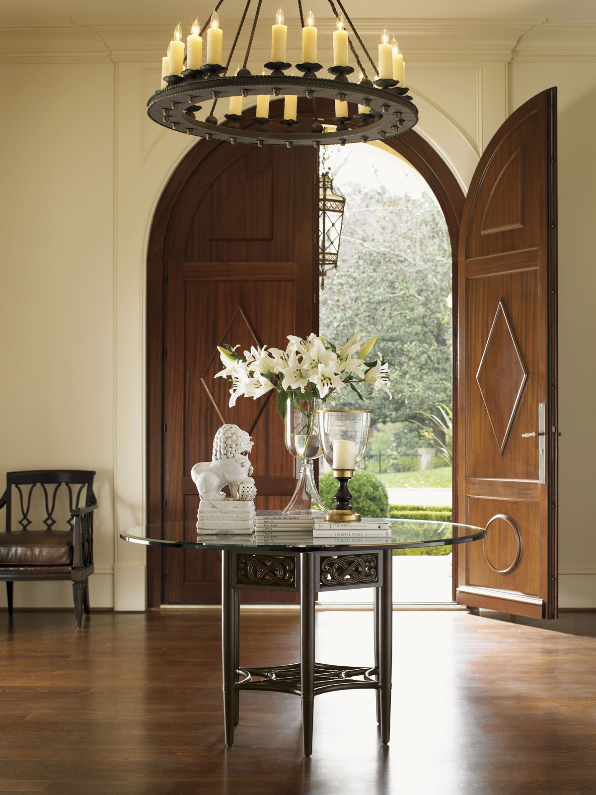 Tommy Bahama Home Sugar And Lace Dining Table With 54 Inch Glass Top 539-875-54C