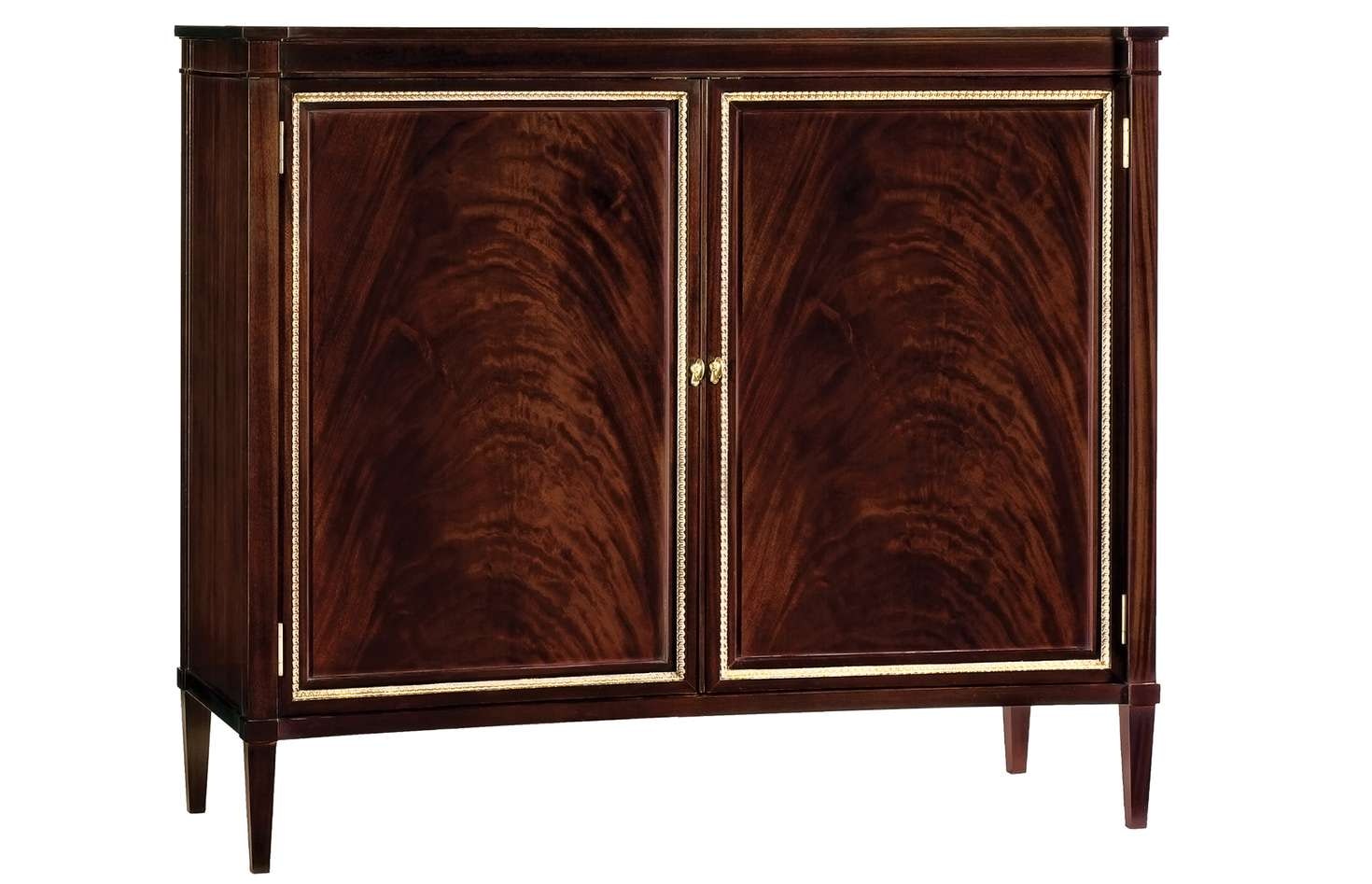 Councill Brenton Commode 2004-401