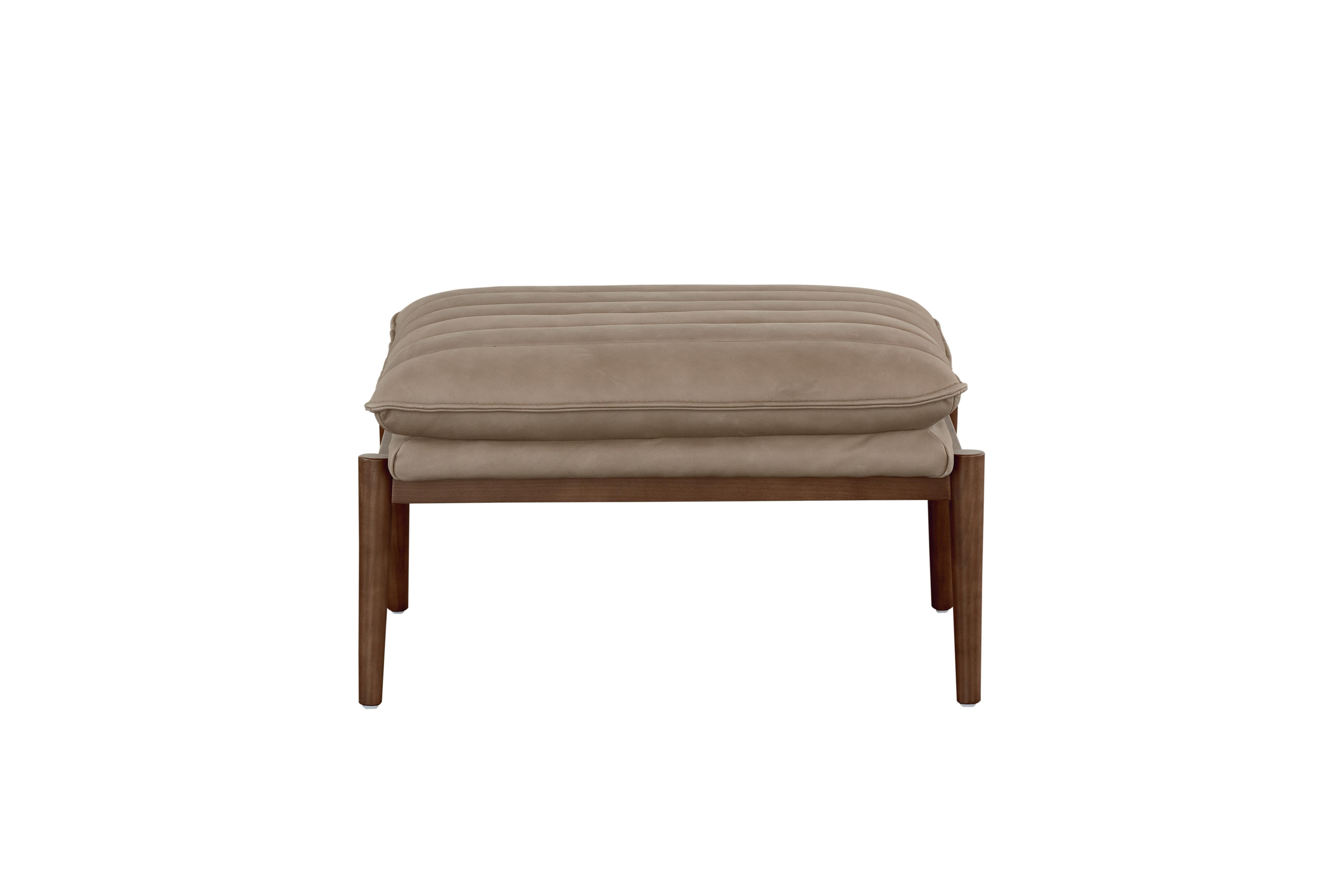 Bassett Ottoman 1338-01M
