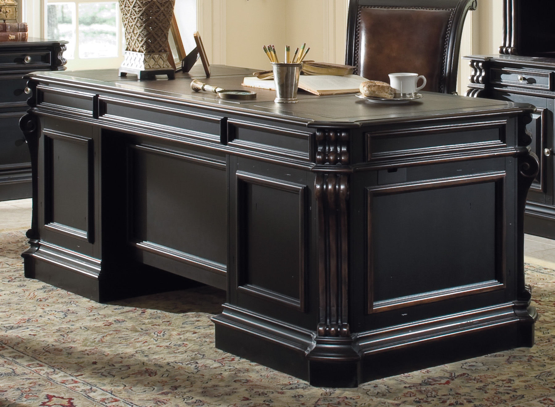 Hooker Furniture Telluride 76