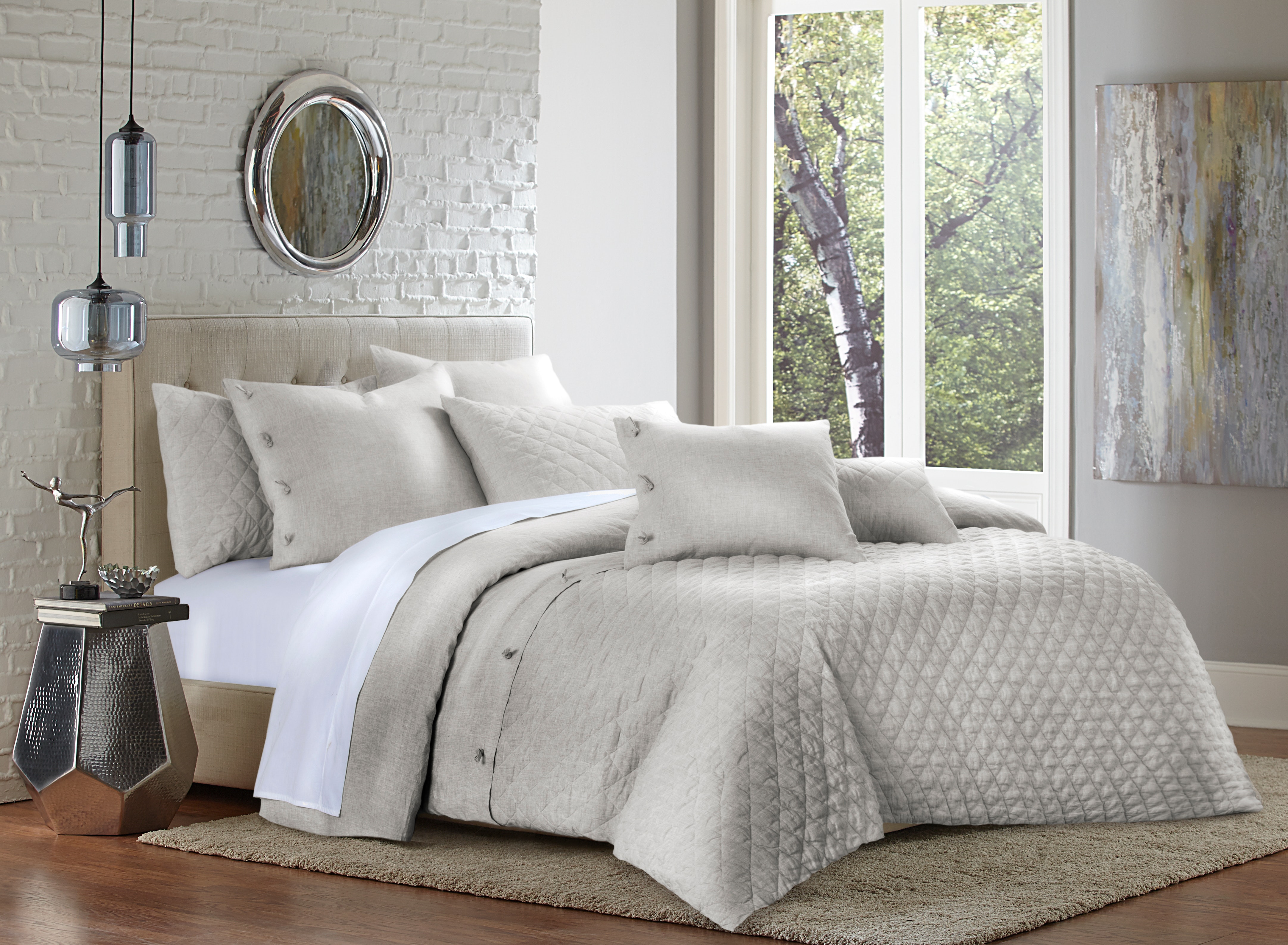 Michael Amini Duvet Set - 8-Piece King - Natural BCS-KD08-GIBSN-NAT