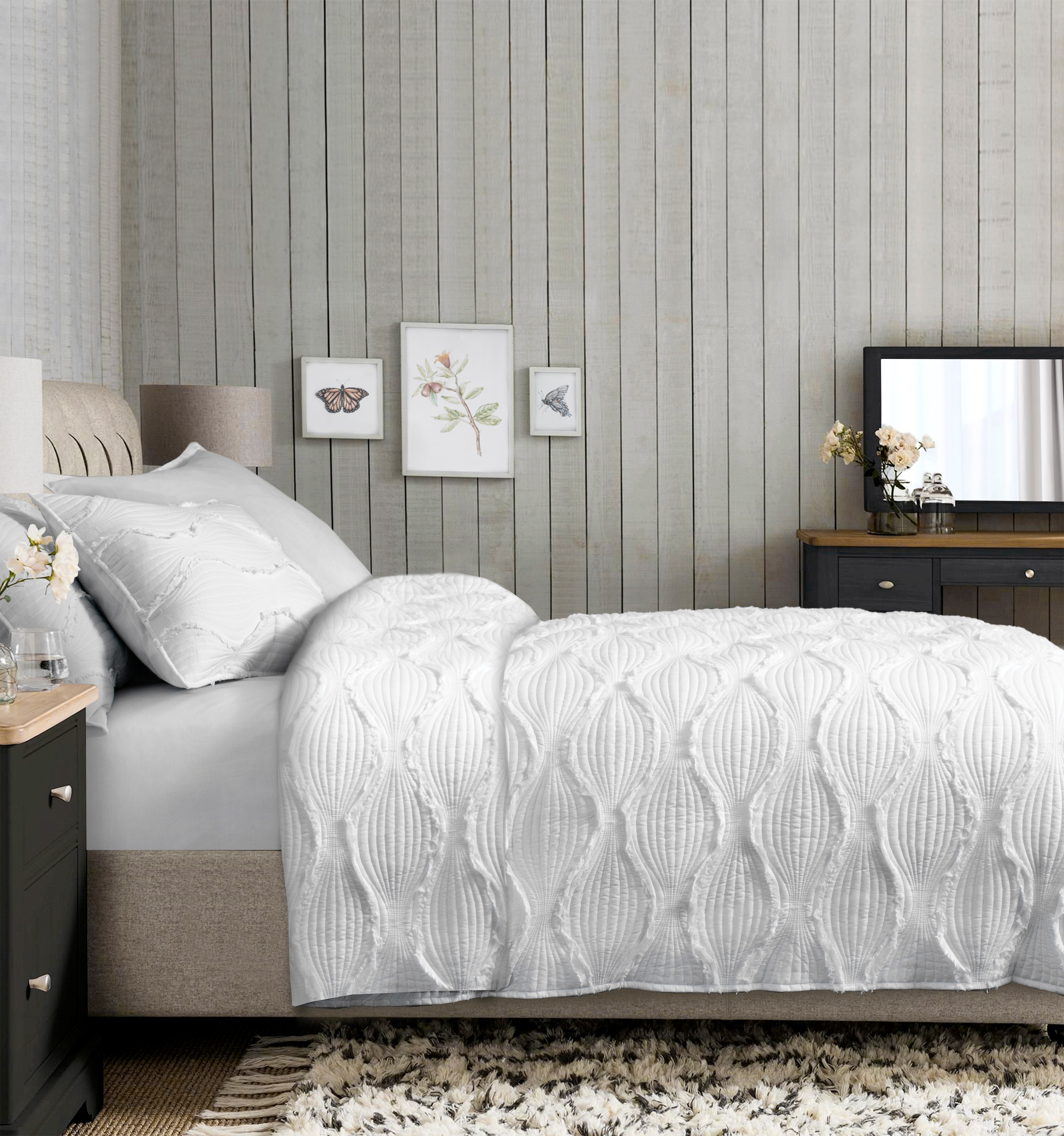 Michael Amini Duvet Set - 3-Piece Queen - White BCS-QD03-JANEL-WHT