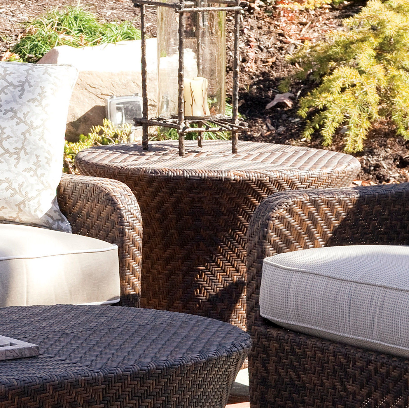 Braxton Culler Belle Isle Round End Table 410-022